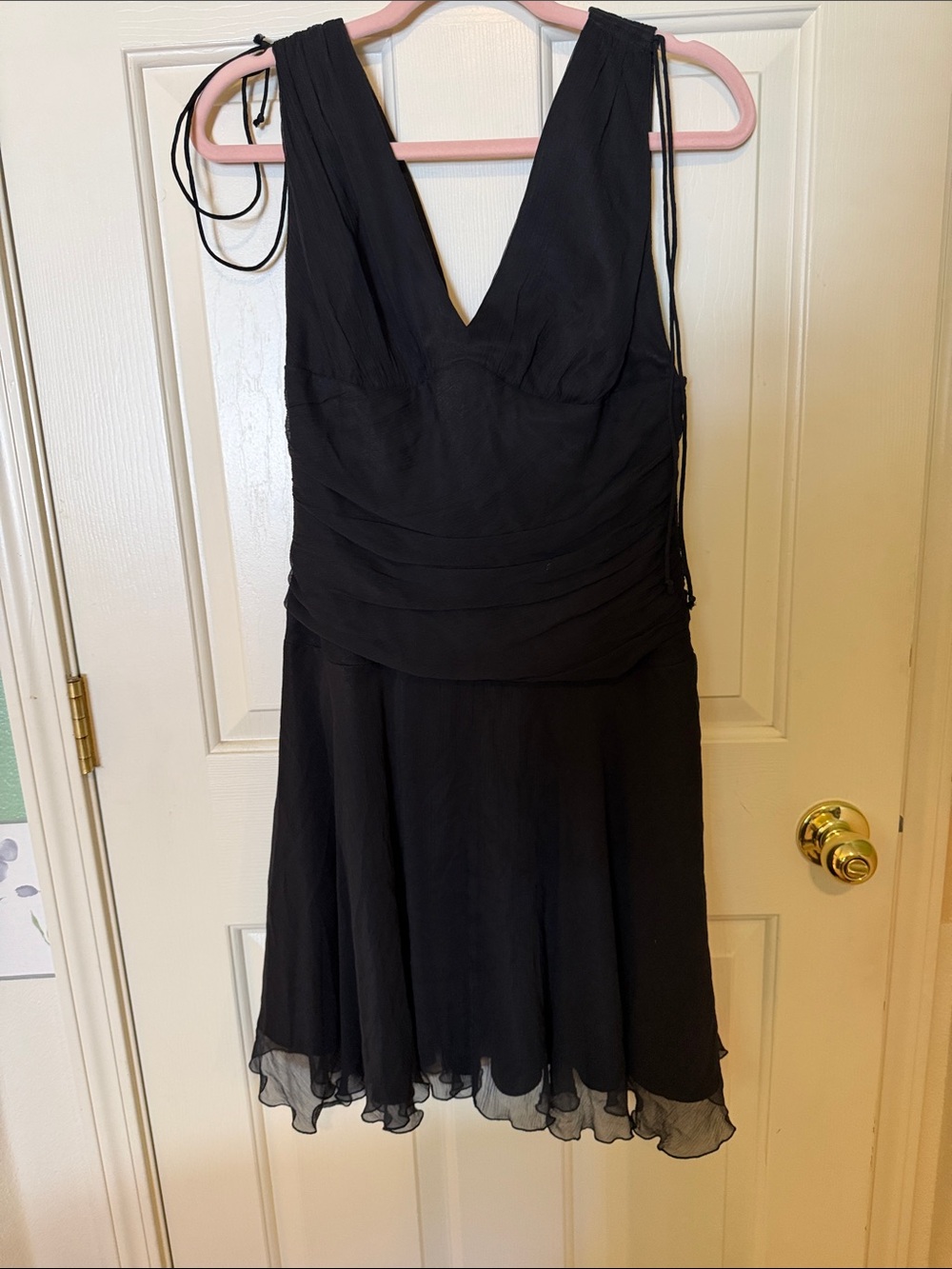 Express Black V-Neck Sleeveless Chiffon Mini Dress